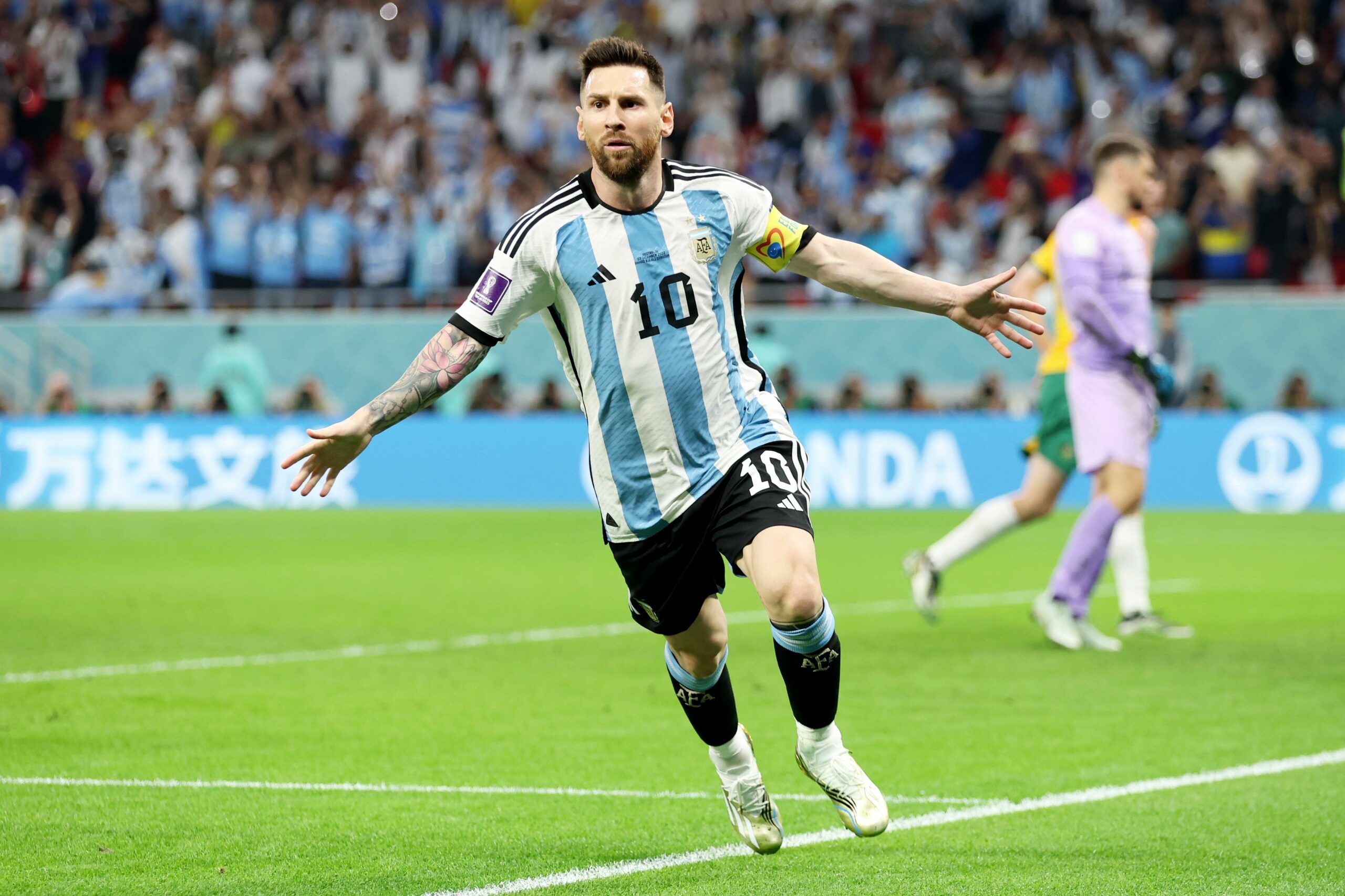 Qatar 2022: Messi the master as Argentina beat Netherlands in chaotic Qatar classic