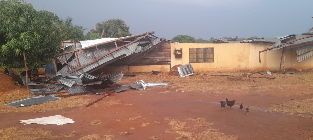 40 Ejuraman Anglican SHS students hospitalised after dining hall collapsed