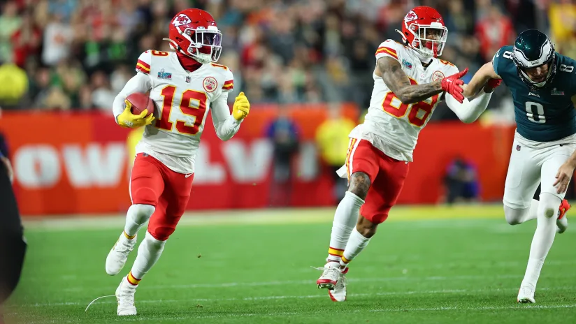 Chiefs fight back to beat Eagles in Super Bowl classic