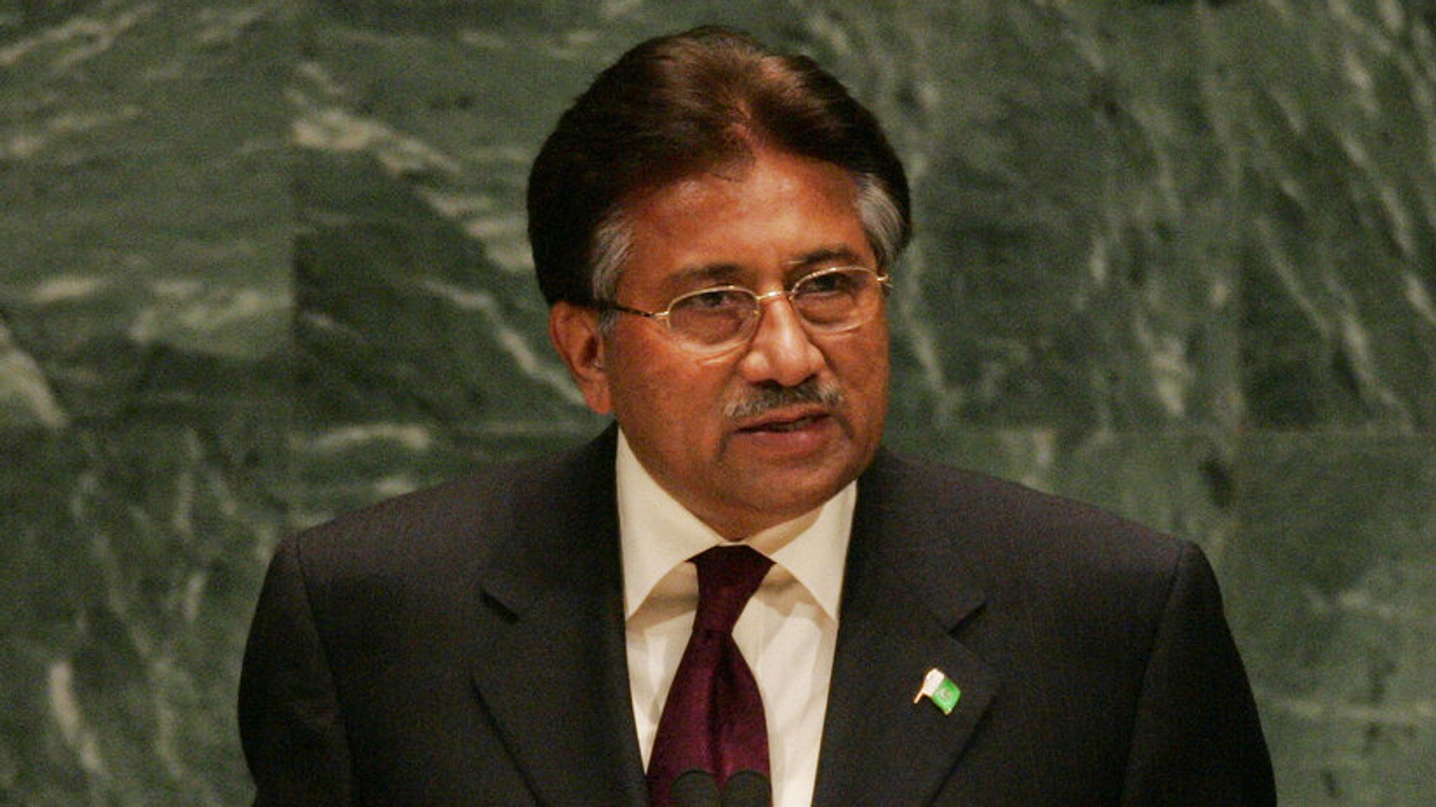 Pakistan’s ex-president dies aged 79