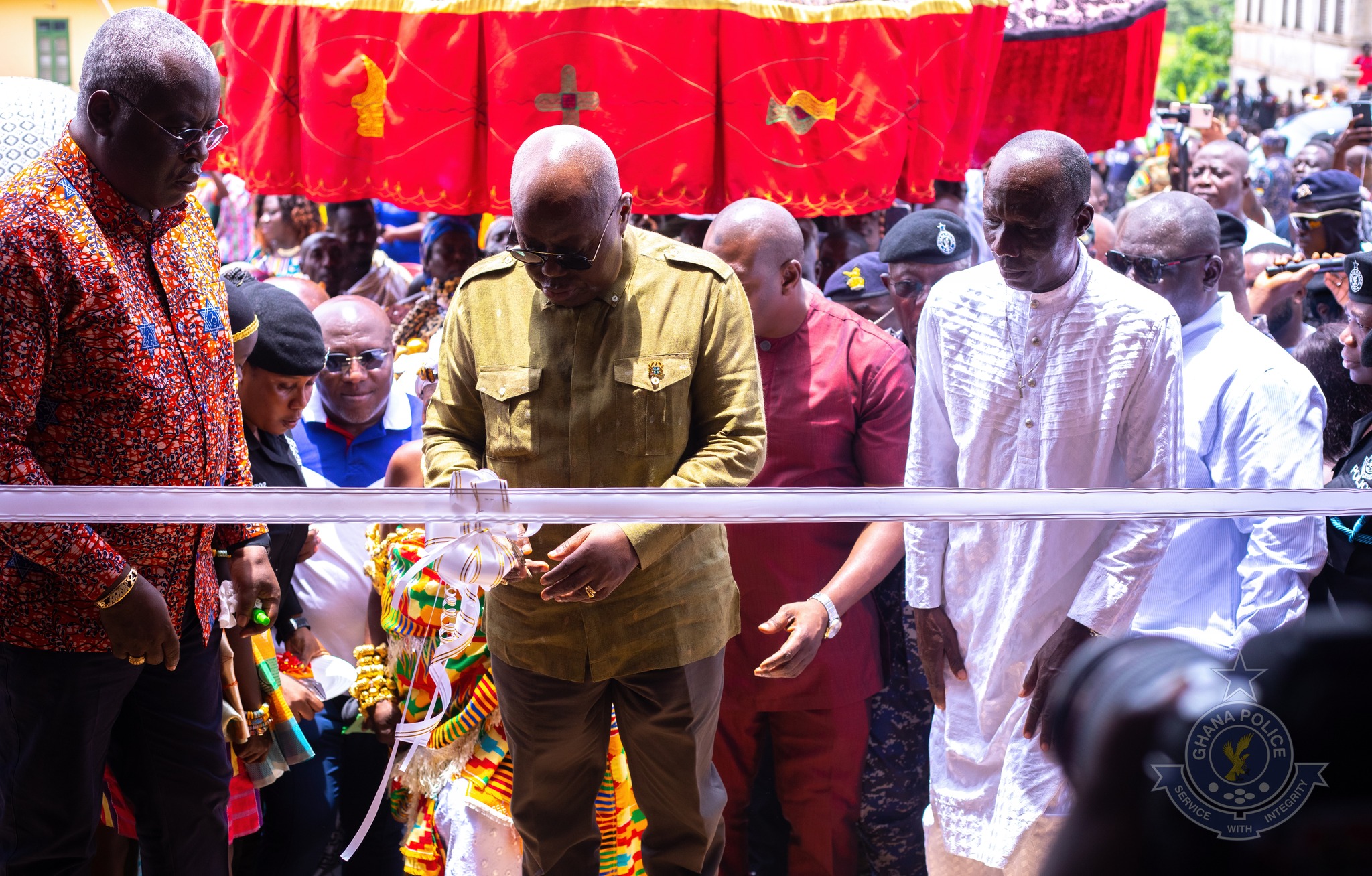 Photos: President Akufo-Addo Commissions Obo Kwahu Model Police Station