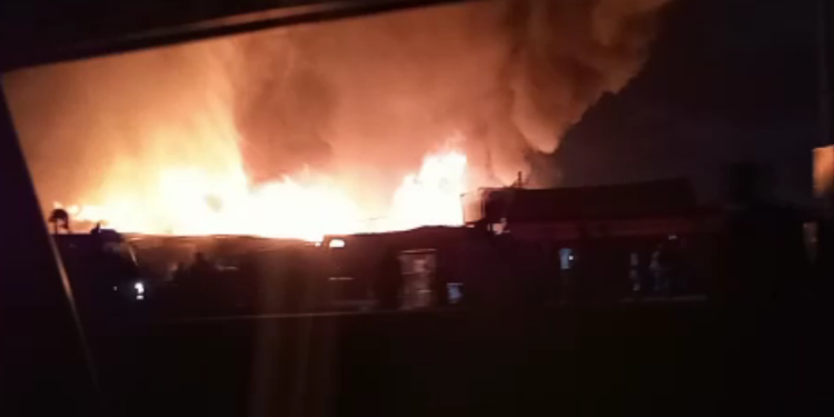 G/R: Midnight Fire Outbreak Razes Properties At Madina Ritz Junction