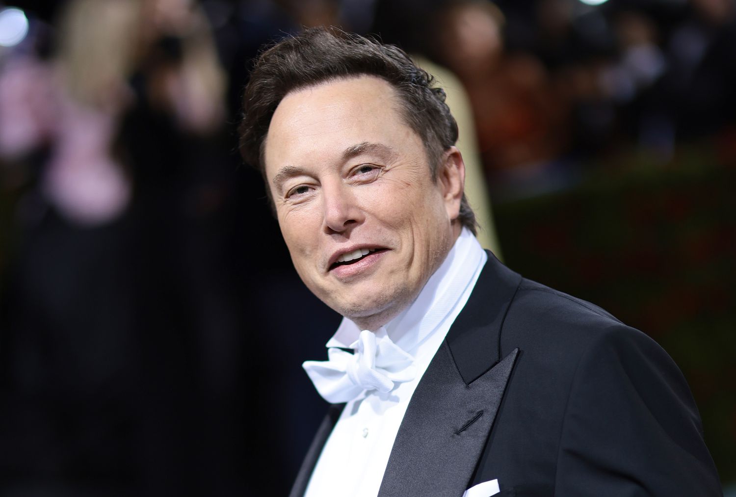 Twitter boss Elon Musk reclaims title of world’s richest person