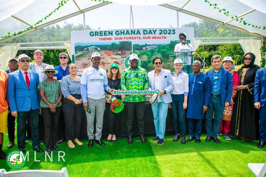 Lands Minister joins Diplomatic Corps to mark Green Ghana Day
