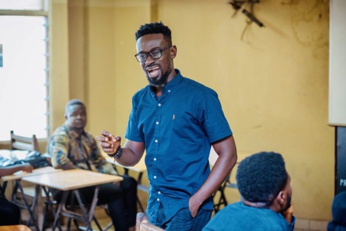 Blame lack of international labels for GH musicians not filling big auditoriums – Kobby Kyei