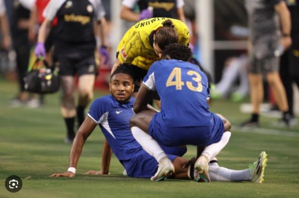Chelsea Injury Scare! Christopher Nkunku Suffers Knee Problem