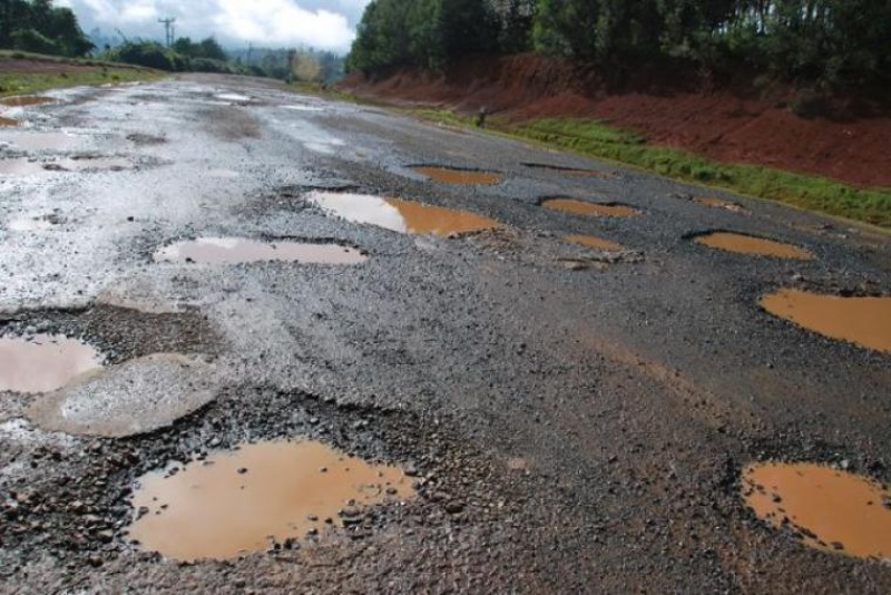 Koforidua residents demonstrate over bad roads