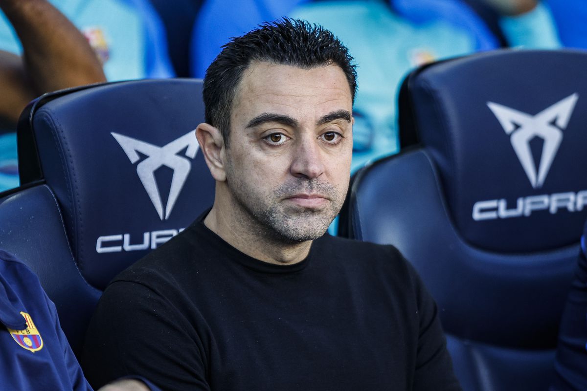 Xavi Hernandez signs new Barcelona contract until 2025 with option of further year