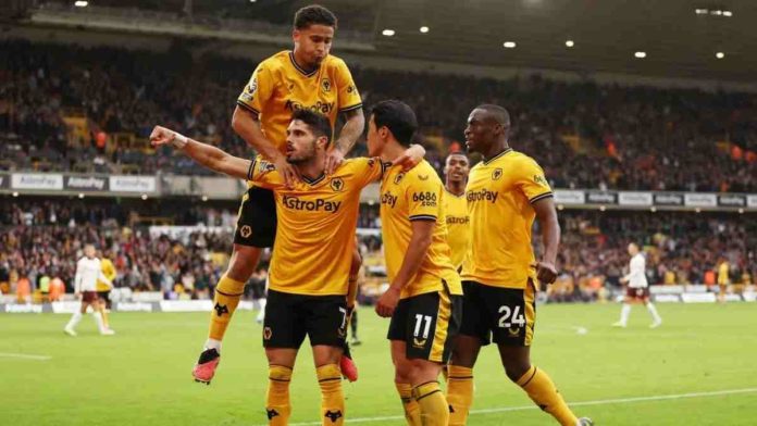 Wolves stun Man City to end champions’ perfect start