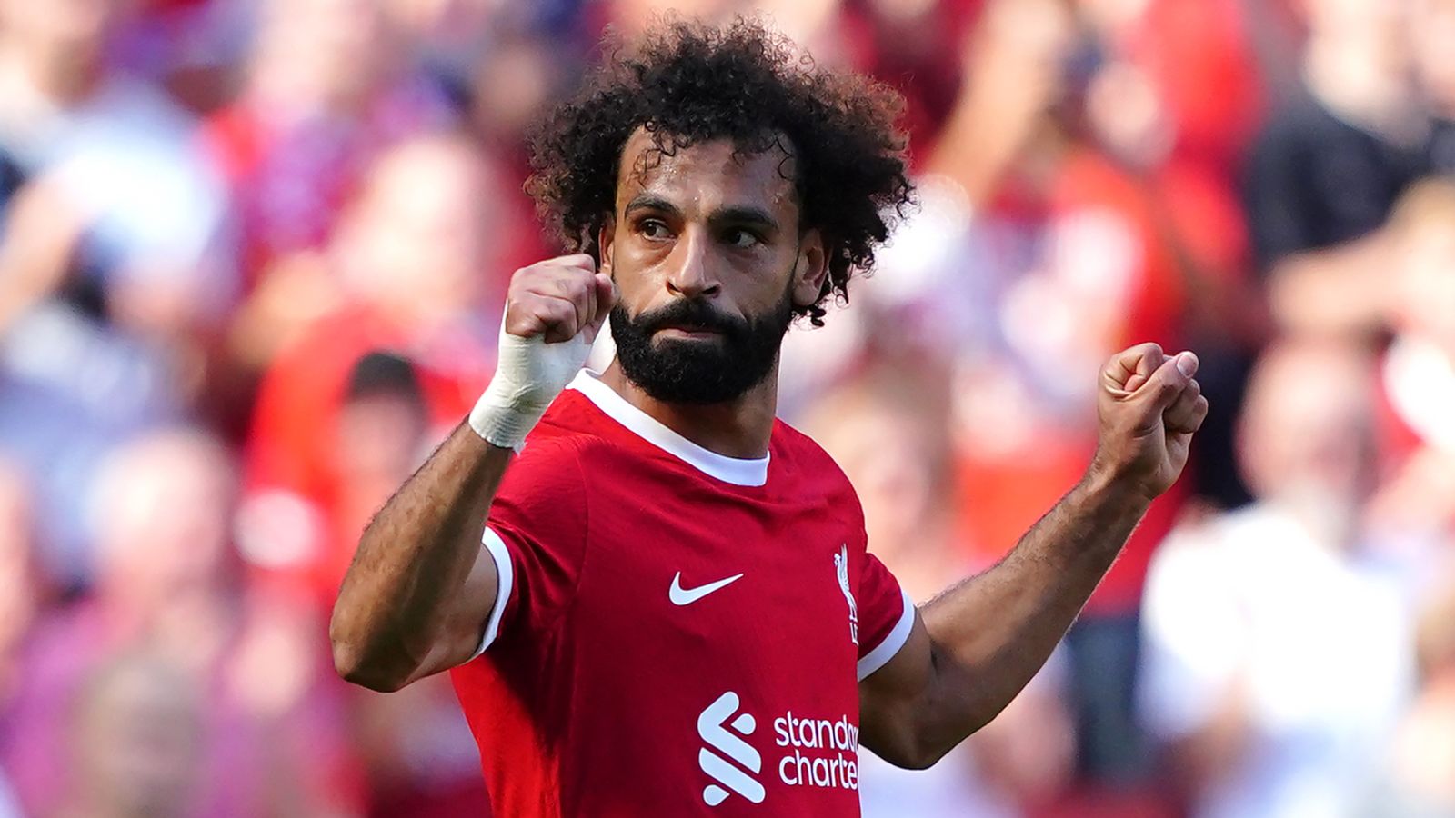 Mohamed Salah scores amid Saudi interest to help Liverpool ease past Villa