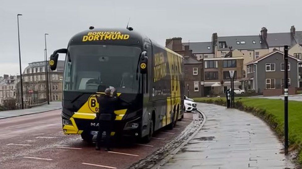Borussia Dortmund team bus gets parking fine in Tynemouth