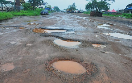 Drivers, passengers call for completion of abandoned Amanhia-Adawso road