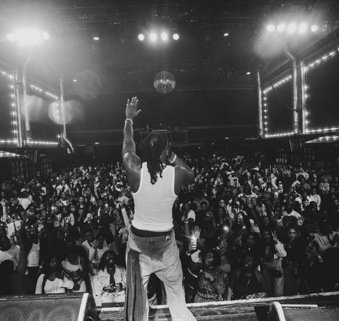 Stonebwoy sells out 3 venues in Germany for ‘5th Dimension’ Europe Tour