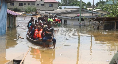 Akosombo Dam spillage leaves over 2,000 residents of Afram Plains South homeless
