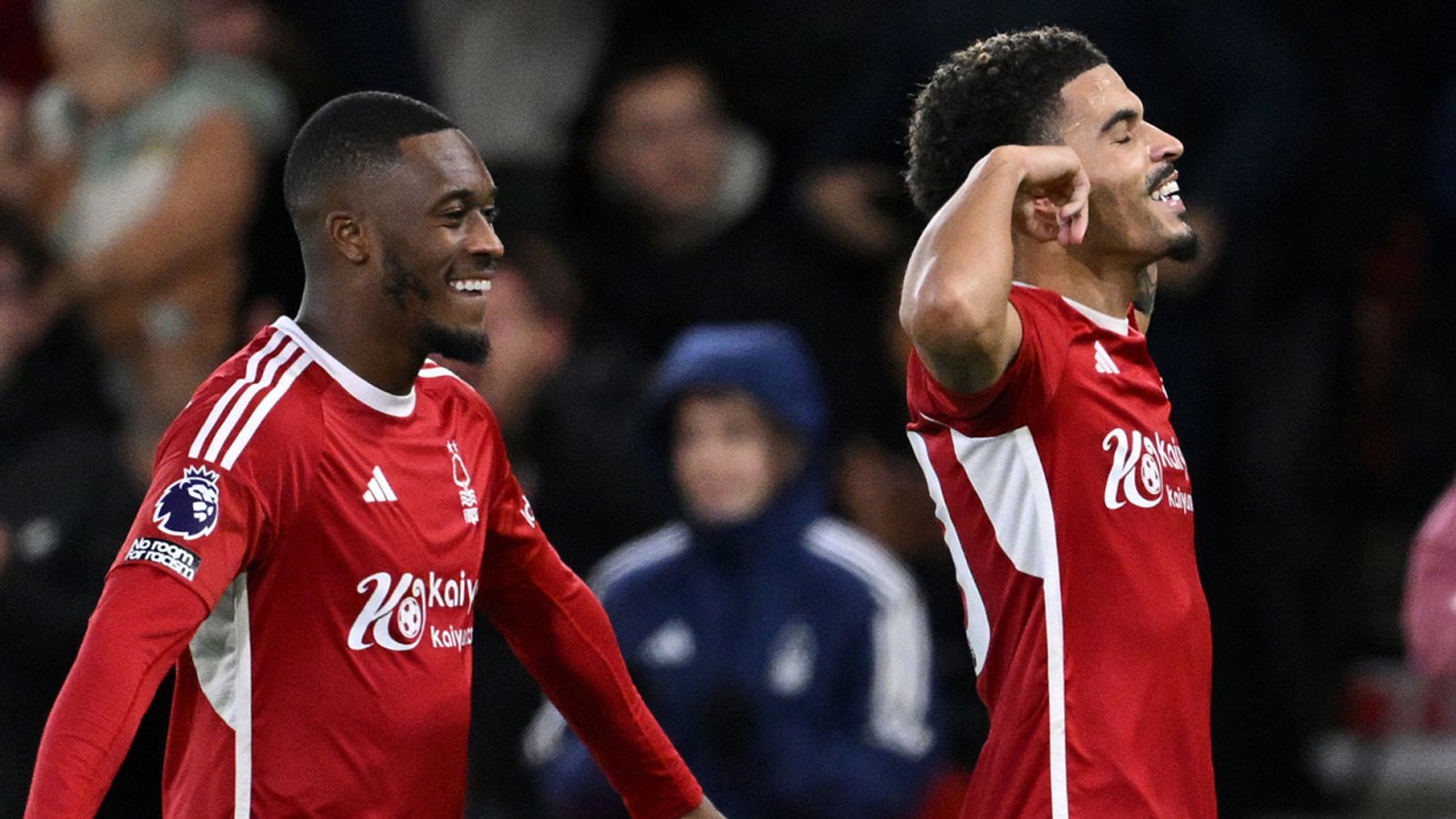 Gibbs-White seals late win as Forest bring Man Utd back down to earth