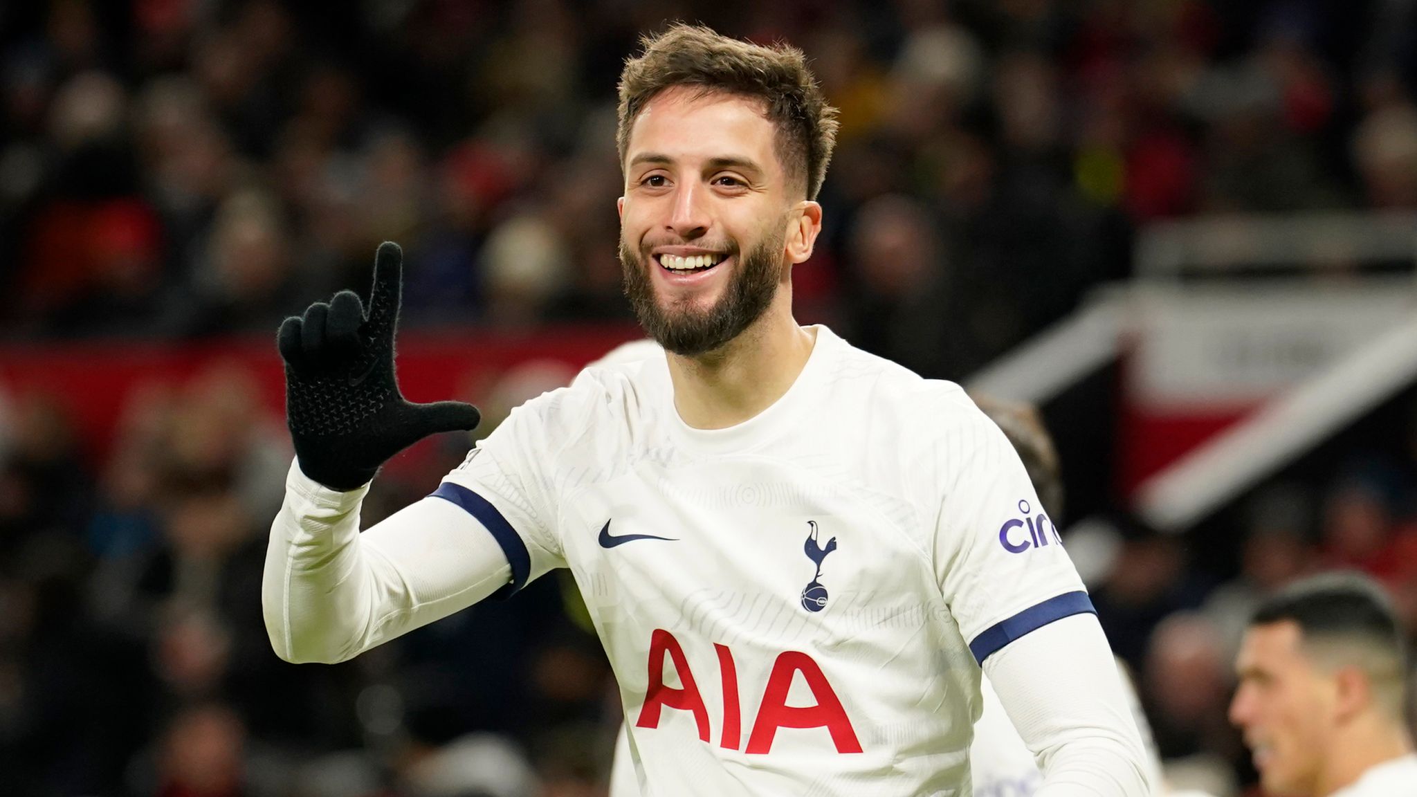 Tottenham peg back Man Utd to draw as Ratcliffe watches on