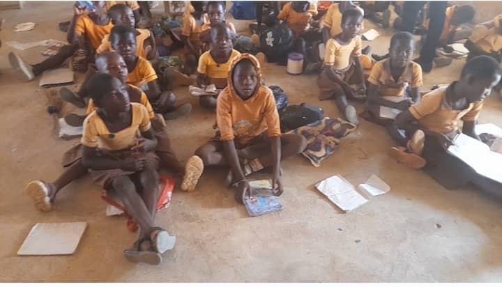Pupils in Lamboya Model Primary left to study on bare floor