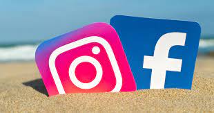 Facebook and Instagram in apparent global outage