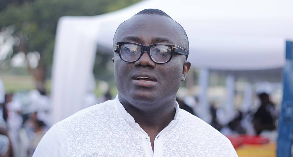 “Bola Ray will one day become the President of Ghana” ~ Bishop Adonteng Boateng Prophecies