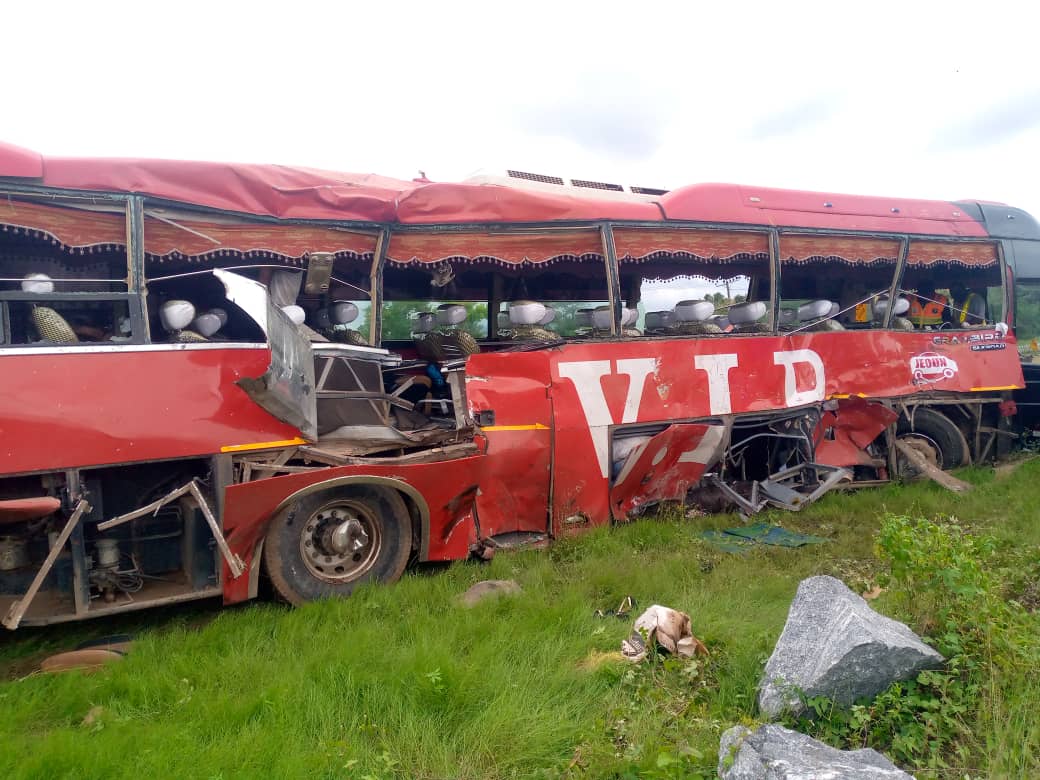 One dead, several injured in tragic accident on Accra-Kumasi Highway